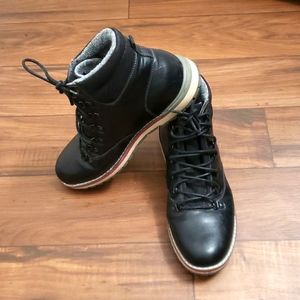 Sonoma men's black boots